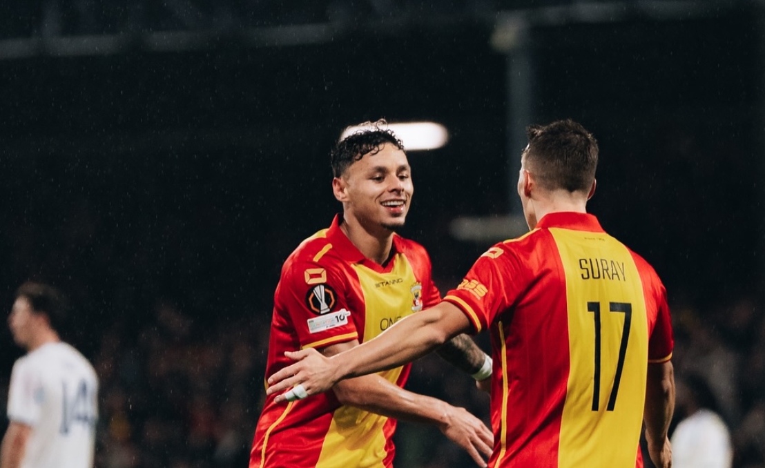 Dean James Bawa Go Ahead Eagles Menang